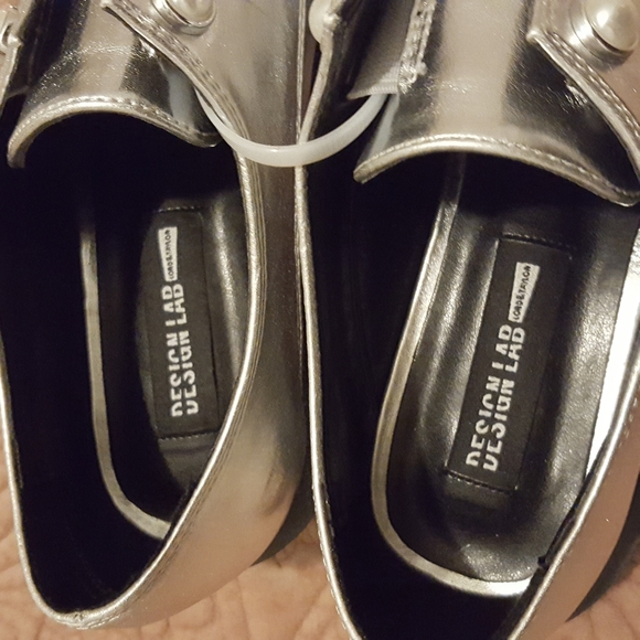 Metallic Sliver & Pearl Loafers - Picture 3 of 4